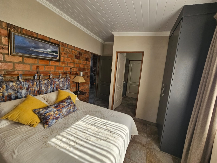 3 Bedroom Property for Sale in Stilbaai Wes Western Cape